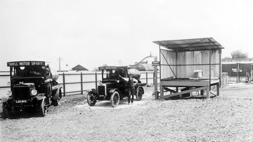 Black and White photo of Shell Motor Spirit vehicles